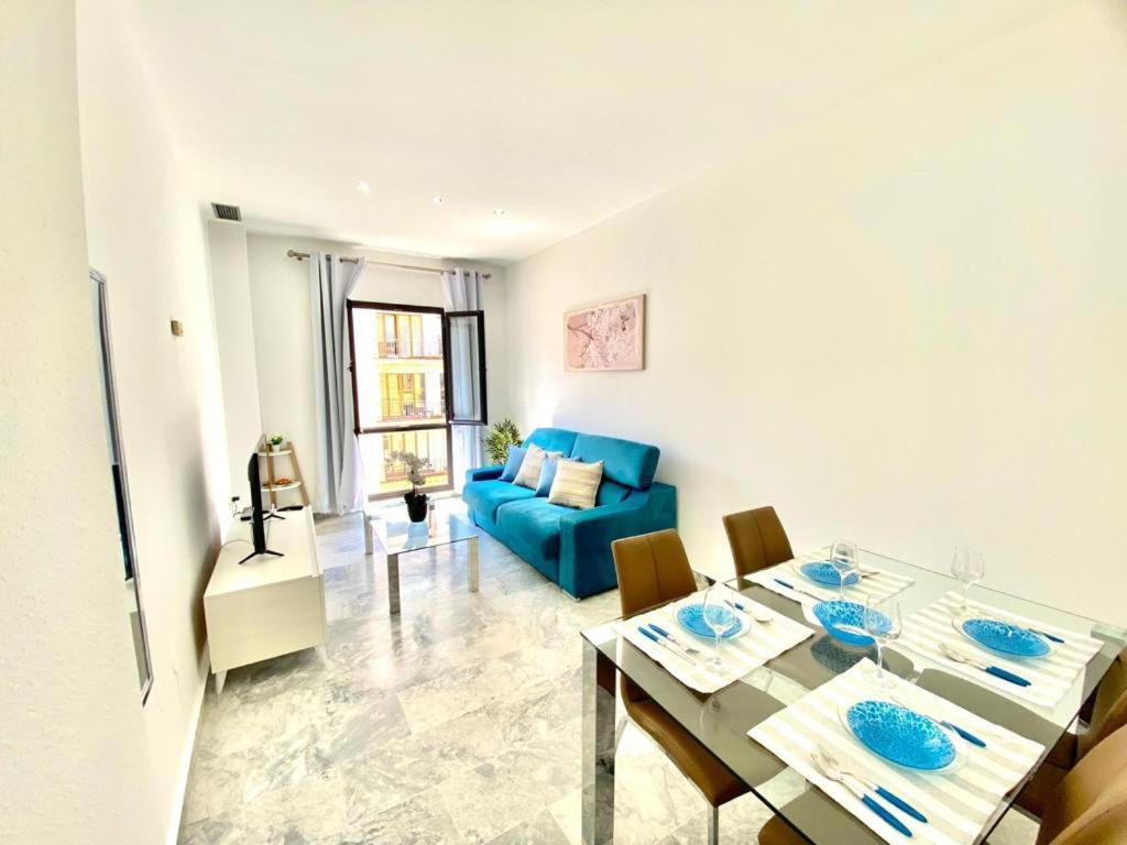 Suite Alameda Center Малага Экстерьер фото