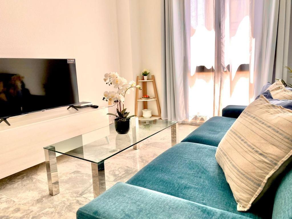 Suite Alameda Center Малага Экстерьер фото